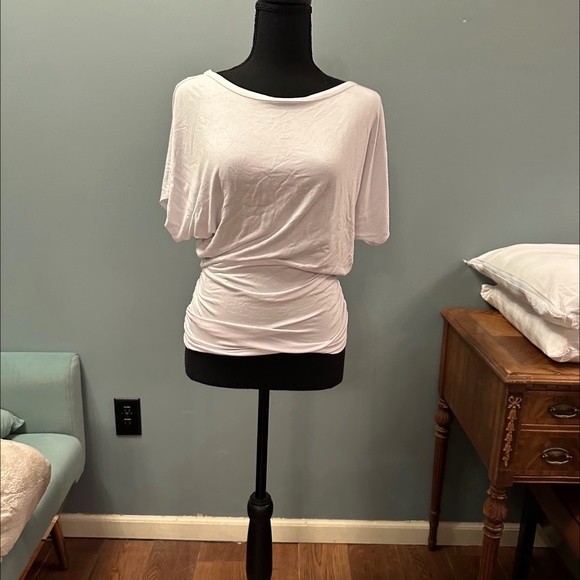 BY JOHNNY/oversized white tee/new with tags - Picture 1 of 4